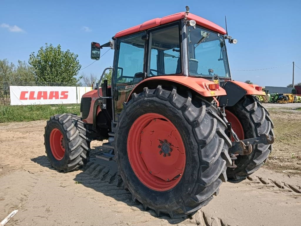 Kubota M 128 X - Tractor: afbeelding 5 Kubota M 128 X - Tractor: afbeelding 5