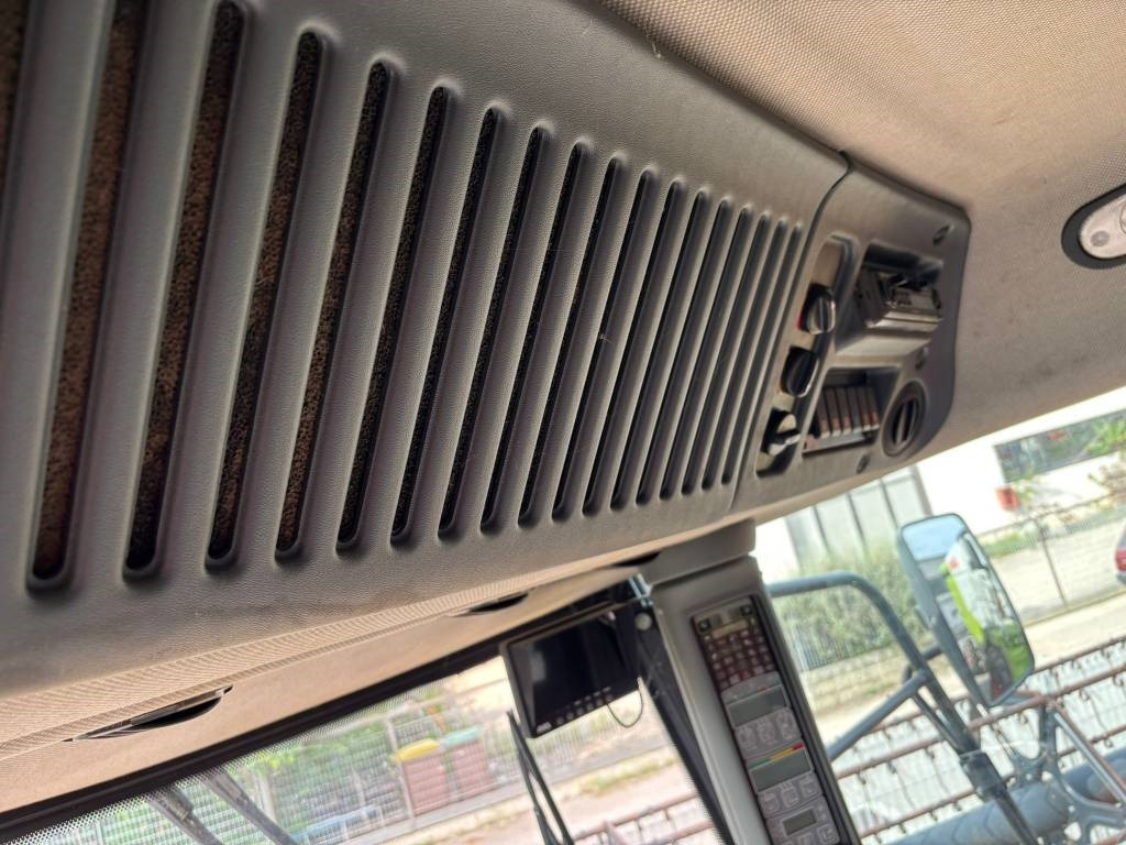 Laverda 5658 - Maaidorser: afbeelding 3 Laverda 5658 - Maaidorser: afbeelding 3