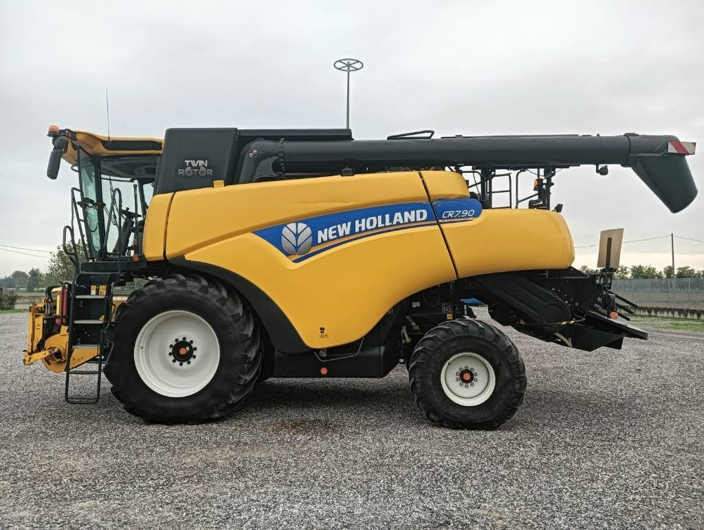 Leasing New Holland CR 7.90  New Holland CR 7.90: afbeelding 27