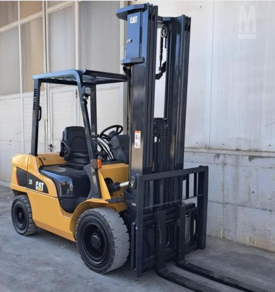 Caterpillar - Diesel heftruck: afbeelding 2 Caterpillar - Diesel heftruck: afbeelding 2