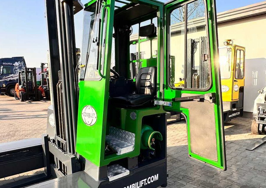 4-weg zijlader Combilift C3000 / DUPLEX / 4100MM / LPG / FREE LIFT / LIKE NEW: afbeelding 12