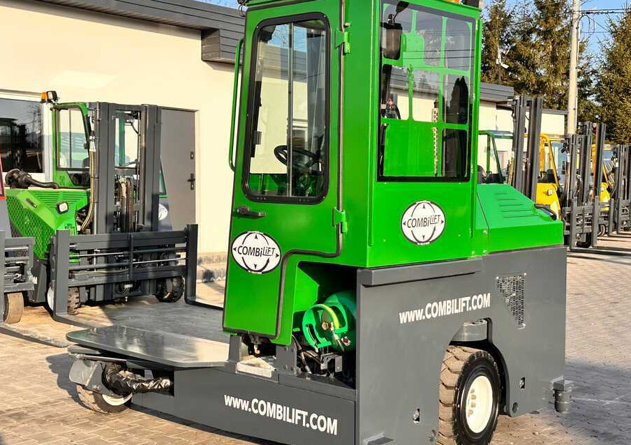 4-weg zijlader Combilift C3000 / DUPLEX / 4100MM / LPG / FREE LIFT / LIKE NEW: afbeelding 37