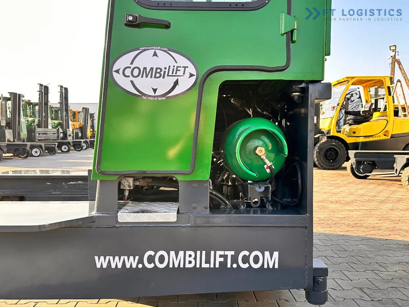 Combilift C3000 / DUPLEX / 4100MM / LPG / FREE LIFT / Like New C3000 / DUPLEX / 4100MM / LPG / FREE LIFT / Like New - 4-weg zijlader: afbeelding 3 Combilift C3000 / DUPLEX / 4100MM / LPG / FREE LIFT / Like New C3000 / DUPLEX / 4100MM / LPG / FREE LIFT / Like New - 4-weg zijlader: afbeelding 3
