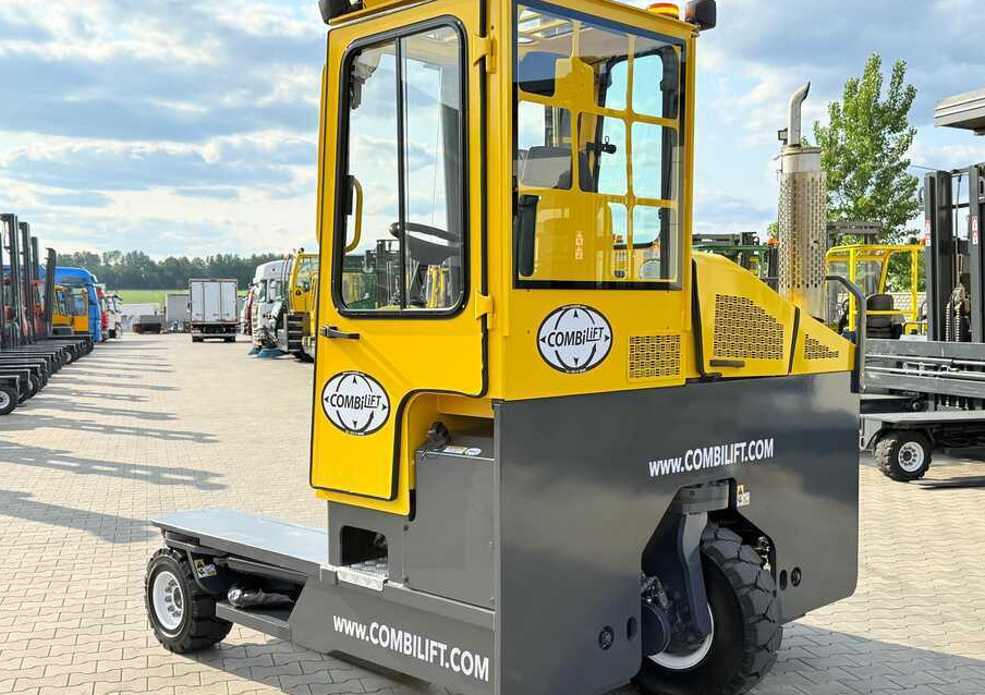 4-weg zijlader Combilift C4000 / DIESEL / DUPLEX - 4100MM / POSITIONER / ONLY 2951 MTH / LIKE NEW: afbeelding 10
