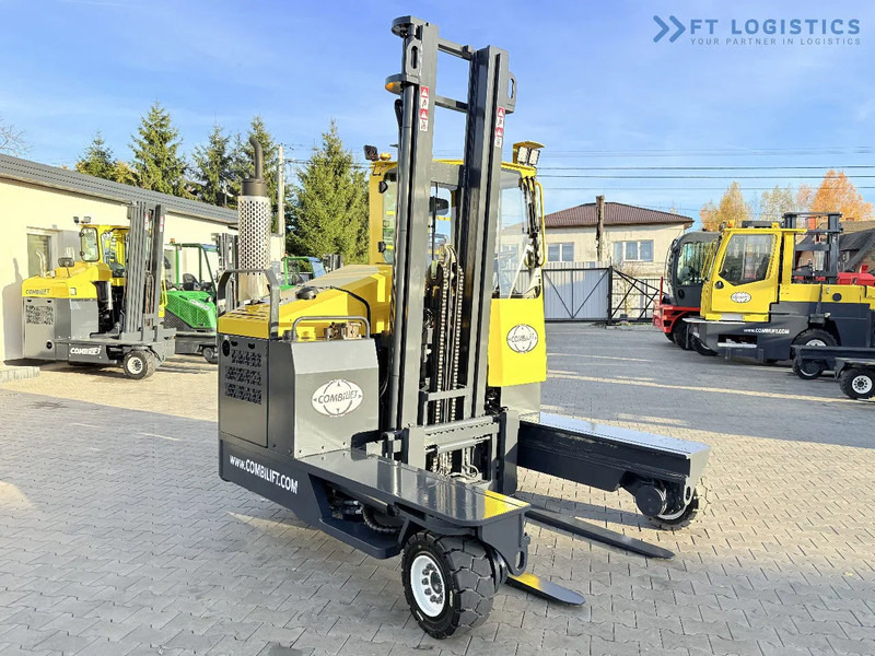 Combilift C4000 – LPG – DUPLEX 4600mm – FREE LIFT – SIDE SHIFT – EXCELLENT CONDITION Wide selection of four-way and side-loading forklifts - 4-weg zijlader: afbeelding 4 Combilift C4000 – LPG – DUPLEX 4600mm – FREE LIFT – SIDE SHIFT – EXCELLENT CONDITION Wide selection of four-way and side-loading forklifts - 4-weg zijlader: afbeelding 4