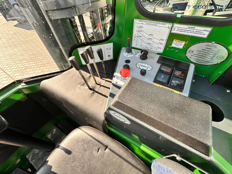 4-weg zijlader Combilift C4000 / TRIPLEX / 4900MM / LPG / FREE LIFT / FORK SHIFT / LIKE NEW C4000 / TRIPLEX / 4900MM / LPG / FREE LIFT / FORK SHIFT / LIK: afbeelding 16 4-weg zijlader Combilift C4000 / TRIPLEX / 4900MM / LPG / FREE LIFT / FORK SHIFT / LIKE NEW C4000 / TRIPLEX / 4900MM / LPG / FREE LIFT / FORK SHIFT / LIK: afbeelding 16