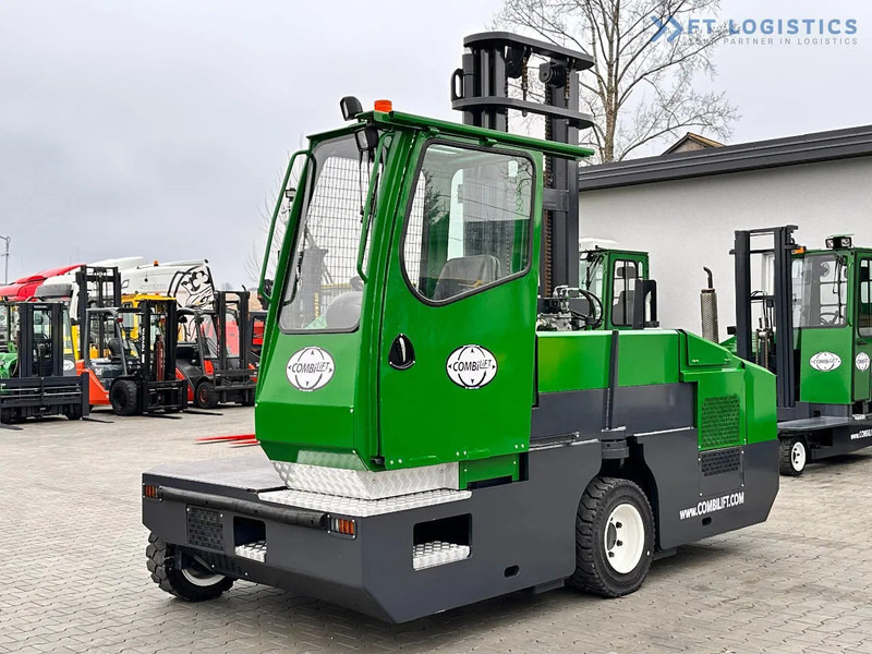 Combilift C5000SL / DIESEL / 4500MM / DUPLEX / CABIN / PLATFORMS / LIKE NEW C5000SL / DIESEL / 4500MM / DUPLEX / CABIN / PLATFORMS / LIKE - Zijlader: afbeelding 2 Combilift C5000SL / DIESEL / 4500MM / DUPLEX / CABIN / PLATFORMS / LIKE NEW C5000SL / DIESEL / 4500MM / DUPLEX / CABIN / PLATFORMS / LIKE - Zijlader: afbeelding 2