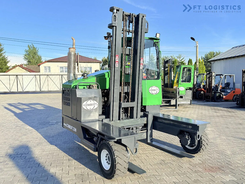 Combilift C5000XL / GAS / DUPLEX 4000 / POSITIONER / FULL CABIN / LIKE NEW C5000XL / GAS / DUPLEX 4000 / POSITIONER / FULL CABIN / LIKE NE - 4-weg zijlader: afbeelding 5 Combilift C5000XL / GAS / DUPLEX 4000 / POSITIONER / FULL CABIN / LIKE NEW C5000XL / GAS / DUPLEX 4000 / POSITIONER / FULL CABIN / LIKE NE - 4-weg zijlader: afbeelding 5