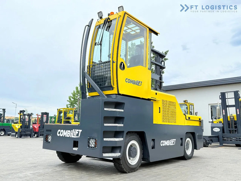 Combilift C6000FSL / DIESEL / DUPLEX - 4100MM / FORKS 1400MM / SIDE LOADER / LIFTING CAPACITY 6000KG / FREE LIFT / DEUTZ ENGINE / PERFECT - Zijlader: afbeelding 5 Combilift C6000FSL / DIESEL / DUPLEX - 4100MM / FORKS 1400MM / SIDE LOADER / LIFTING CAPACITY 6000KG / FREE LIFT / DEUTZ ENGINE / PERFECT - Zijlader: afbeelding 5