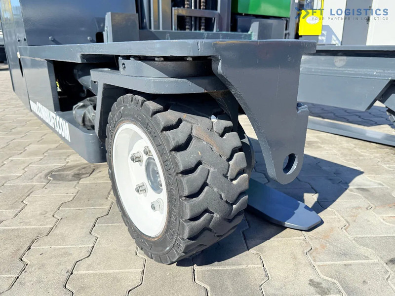 Combilift COMBILIFT C3000 – DUPLEX 4100mm – Year 2013 – 4041 hours – DIESEL – FREE LIFT – FORK POSITIONER – SIDE SHIFT – 1150mm FORKS – CO - 4-weg zijlader: afbeelding 3 Combilift COMBILIFT C3000 – DUPLEX 4100mm – Year 2013 – 4041 hours – DIESEL – FREE LIFT – FORK POSITIONER – SIDE SHIFT – 1150mm FORKS – CO - 4-weg zijlader: afbeelding 3