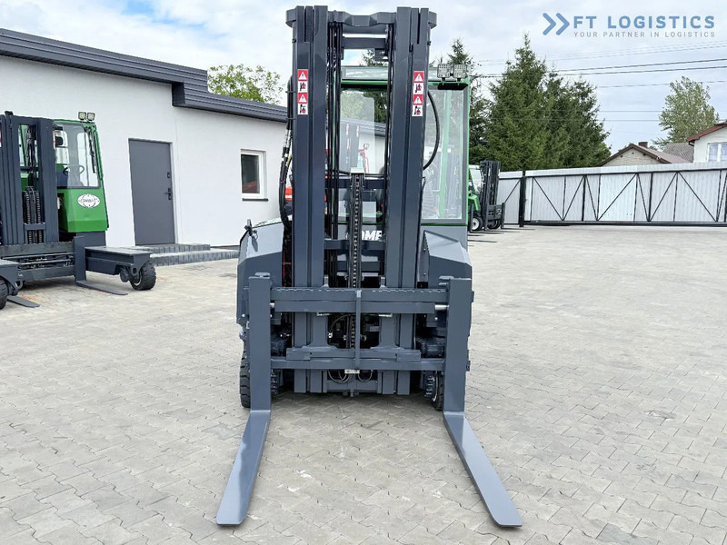 Combilift Combilift CBE2500 / TRIPLEX / 5500MM / FREE LIFT / ELECTRIC DRIVE / ONLY 2300 MTH / FORK POSITIONER / SIDE SHIFT / NEW TYRES / L - 4-weg zijlader: afbeelding 5 Combilift Combilift CBE2500 / TRIPLEX / 5500MM / FREE LIFT / ELECTRIC DRIVE / ONLY 2300 MTH / FORK POSITIONER / SIDE SHIFT / NEW TYRES / L - 4-weg zijlader: afbeelding 5