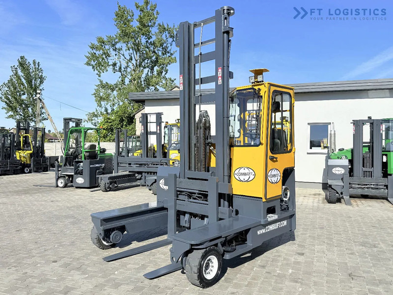 Combilift FOUR-WAY MULTIDIRECTIONAL FORKLIFT / C4000 / DUPLEX - 5500MM / FREE-LIFT / FORKS POSITIONER / LIKE-NEW FOUR-WAY MULTIDIRECTIONAL - 4-weg zijlader: afbeelding 2 Combilift FOUR-WAY MULTIDIRECTIONAL FORKLIFT / C4000 / DUPLEX - 5500MM / FREE-LIFT / FORKS POSITIONER / LIKE-NEW FOUR-WAY MULTIDIRECTIONAL - 4-weg zijlader: afbeelding 2