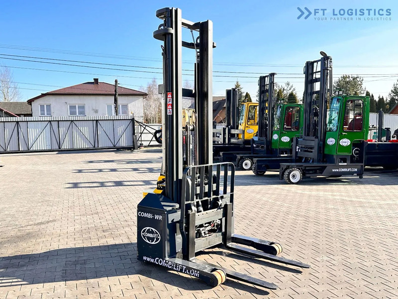 Combilift WR-4 / DUPLEX / 4.5M / 2017 / ONLY 30 MTH / LIKE NEW / 1500KG - Stapelaar: afbeelding 2 Combilift WR-4 / DUPLEX / 4.5M / 2017 / ONLY 30 MTH / LIKE NEW / 1500KG - Stapelaar: afbeelding 2