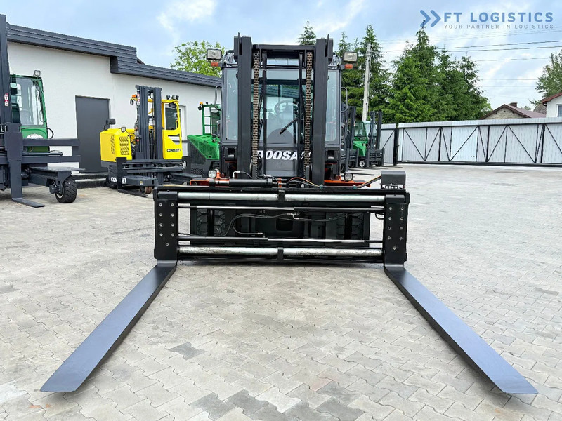 Doosan DOOSAN / DUPLEX 3000MM / SIDE SHIFT / FORK POSITIONER / 2500MM FORKS / 7000KG / CABIN / LIKE NEW DOOSAN / DUPLEX 3000MM / SIDE S - Diesel heftruck: afbeelding 4 Doosan DOOSAN / DUPLEX 3000MM / SIDE SHIFT / FORK POSITIONER / 2500MM FORKS / 7000KG / CABIN / LIKE NEW DOOSAN / DUPLEX 3000MM / SIDE S - Diesel heftruck: afbeelding 4