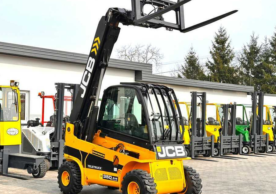 JCB TLT35D / 4X4 / DIESEL / 4100MM / CABIN / LIKE NEW - Verreiker: afbeelding 1 JCB TLT35D / 4X4 / DIESEL / 4100MM / CABIN / LIKE NEW - Verreiker: afbeelding 1