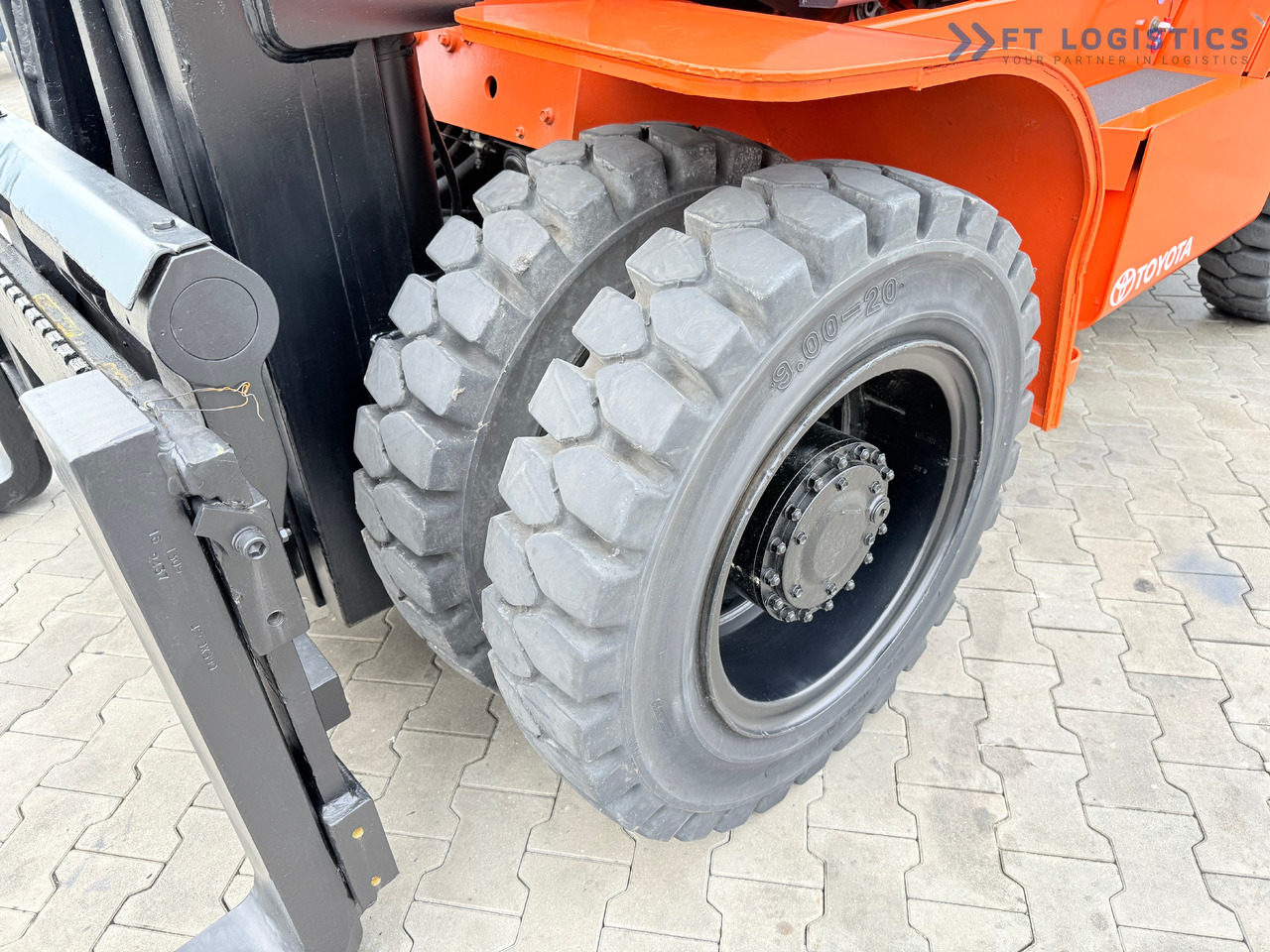TOYOTA 60-5FD80 / DIESEL / DUPLEX - 4500MM / NEW TYRES / HEATED CABIN / 8 TON / UDT / EXCELLENT CONDITION - Diesel heftruck: afbeelding 4 TOYOTA 60-5FD80 / DIESEL / DUPLEX - 4500MM / NEW TYRES / HEATED CABIN / 8 TON / UDT / EXCELLENT CONDITION - Diesel heftruck: afbeelding 4