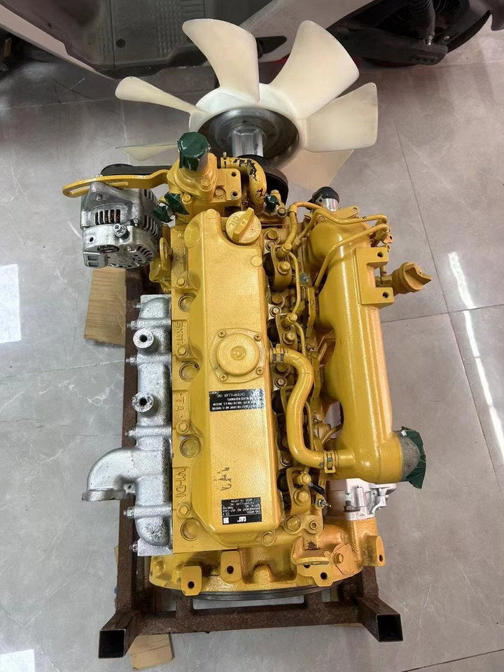CATERPILLAR C2.4 - Motor voor Rupsgraafmachine: afbeelding 2 CATERPILLAR C2.4 - Motor voor Rupsgraafmachine: afbeelding 2
