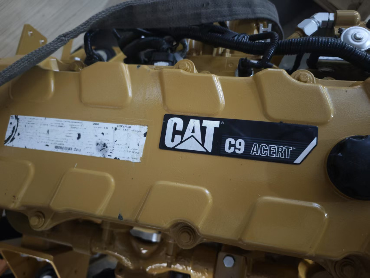 CATERPILLAR C9 - Motor voor Graafmachine: afbeelding 2 CATERPILLAR C9 - Motor voor Graafmachine: afbeelding 2