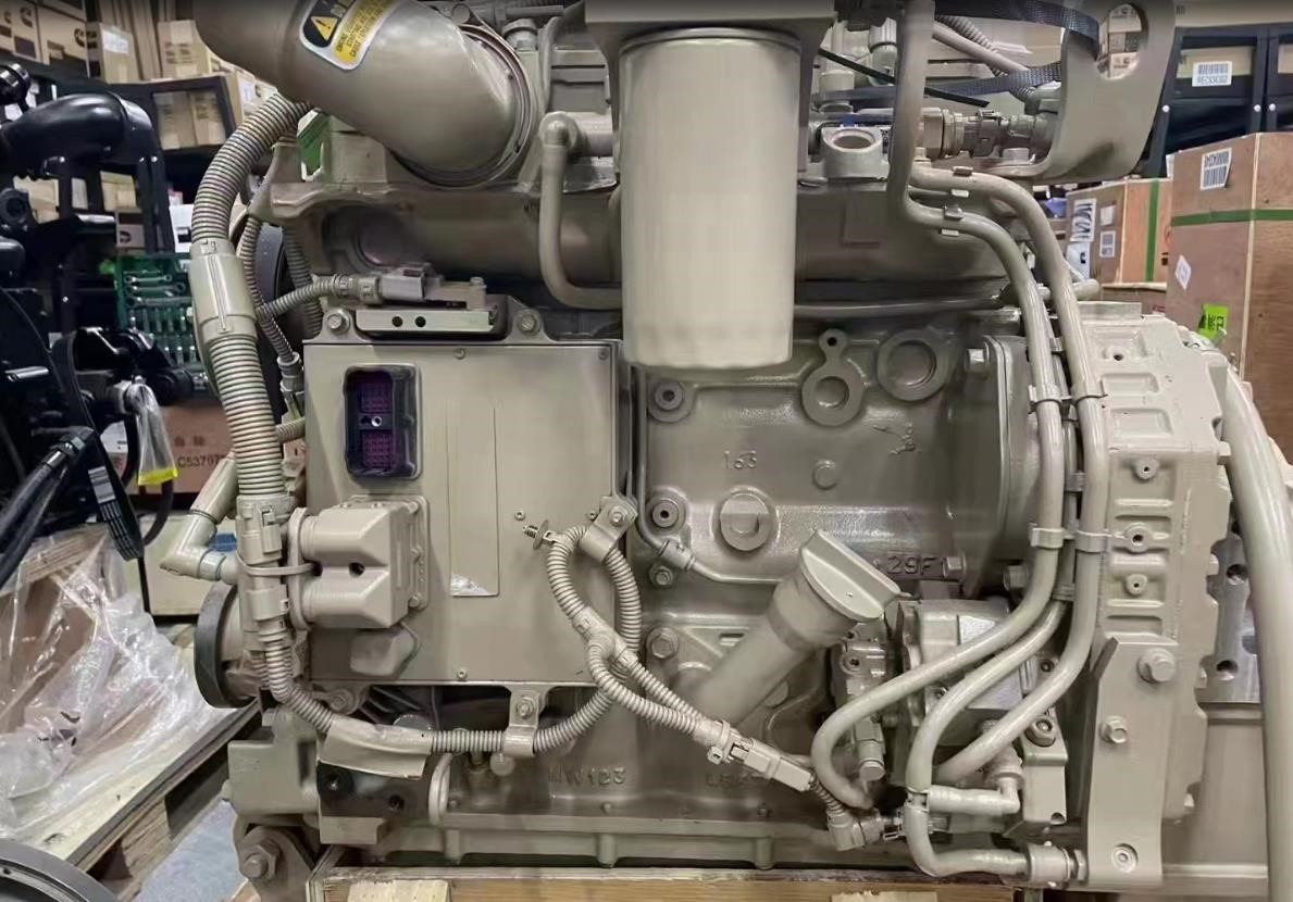 CUMMINS QSB4.5 - Motor voor Graafmachine: afbeelding 2 CUMMINS QSB4.5 - Motor voor Graafmachine: afbeelding 2