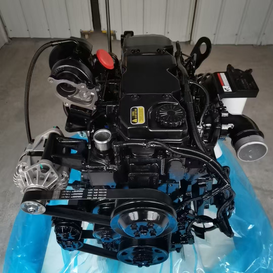 CUMMINS QSB4.5 - Motor voor Graafmachine: afbeelding 1 CUMMINS QSB4.5 - Motor voor Graafmachine: afbeelding 1