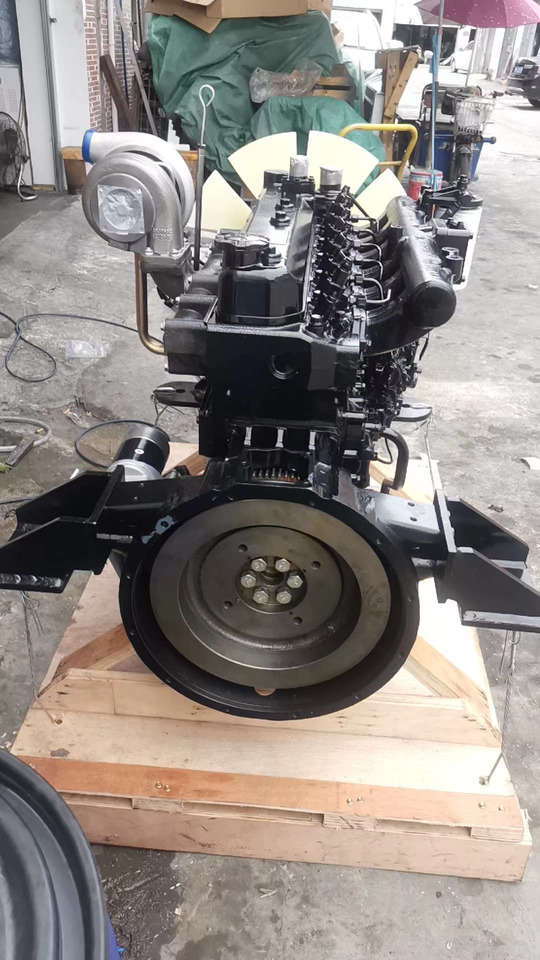 DOOSAN DB58DIS - Motor voor Graafmachine: afbeelding 2 DOOSAN DB58DIS - Motor voor Graafmachine: afbeelding 2