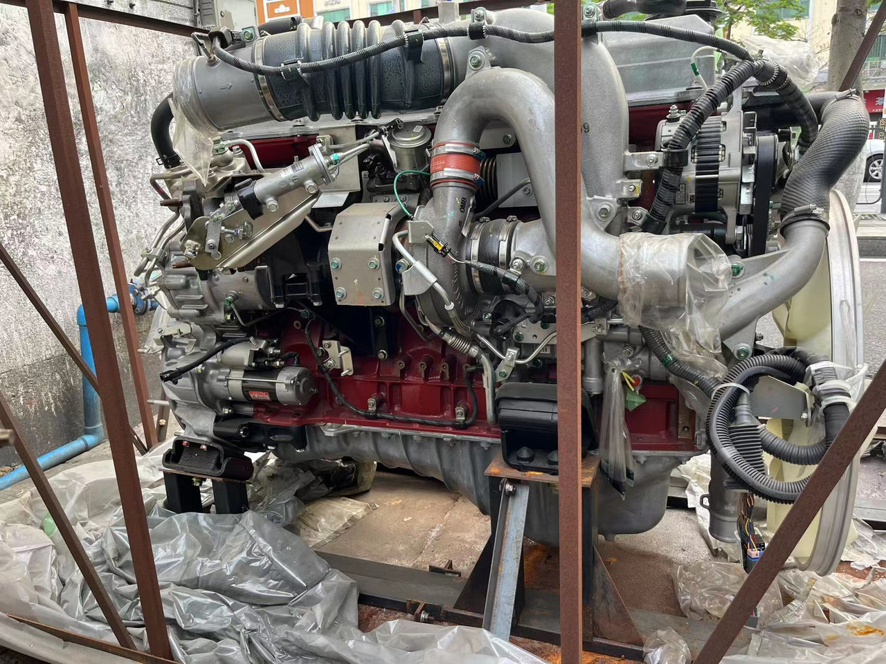 HINO E13C - Motor voor Graafmachine: afbeelding 1 HINO E13C - Motor voor Graafmachine: afbeelding 1