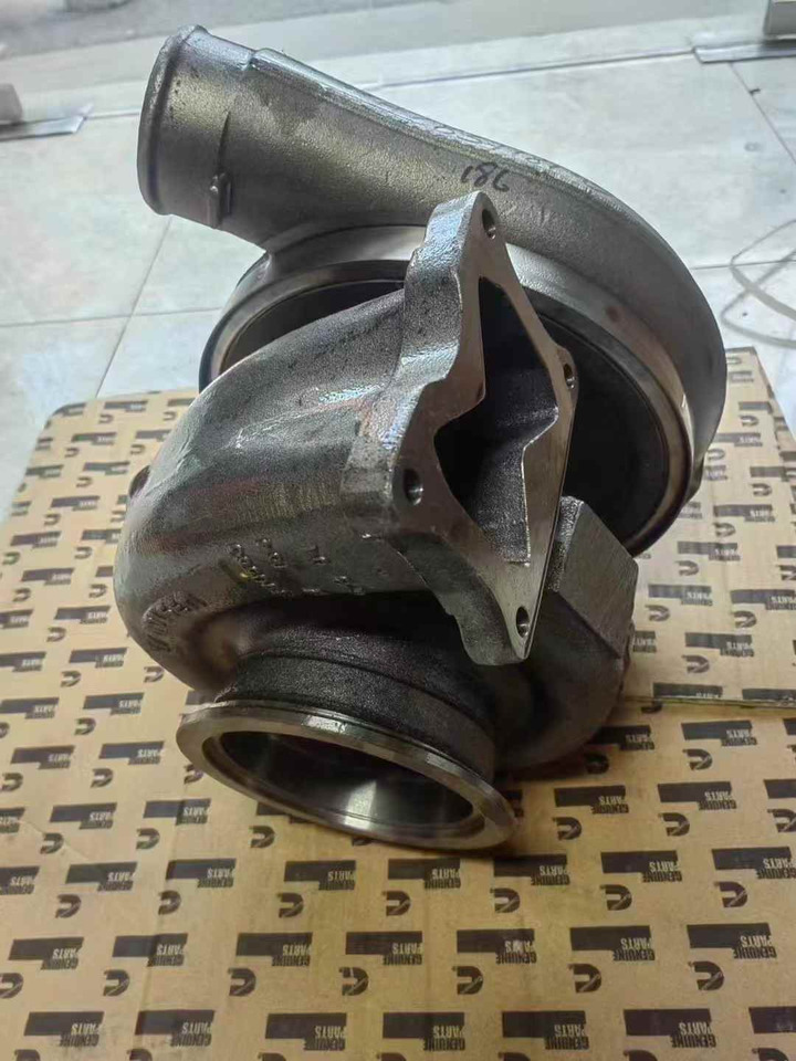 HITACHI 288-1769 - Turbolader voor Graafmachine: afbeelding 3 HITACHI 288-1769 - Turbolader voor Graafmachine: afbeelding 3