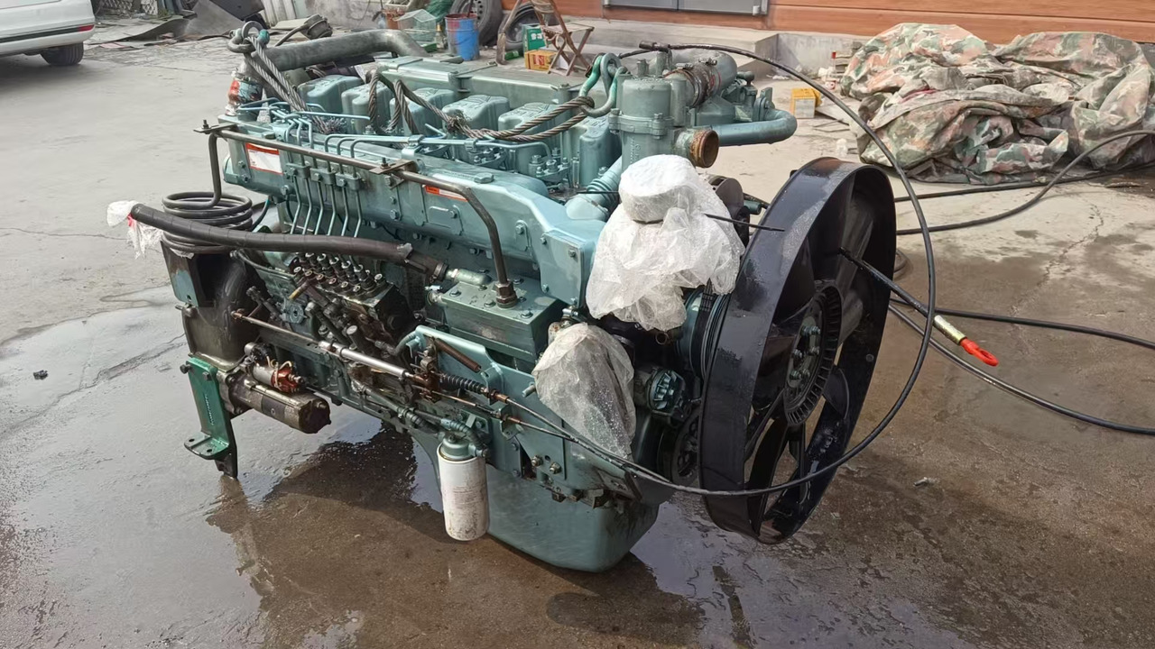 HOWO HOWO 375 engine - Motor voor Kipper vrachtwagen: afbeelding 3 HOWO HOWO 375 engine - Motor voor Kipper vrachtwagen: afbeelding 3