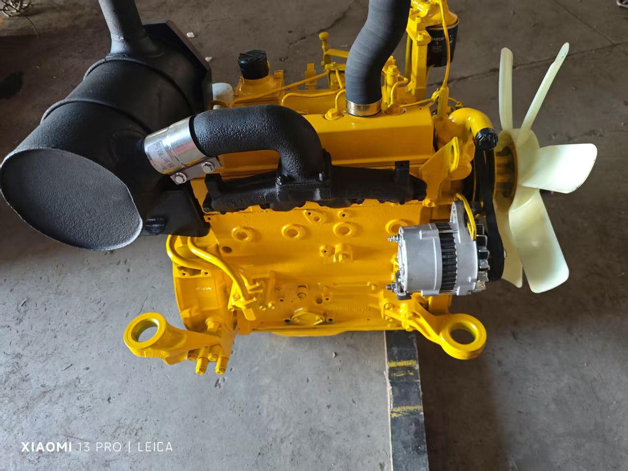 KOMATSU 4D95LE - Motor voor Graafmachine: afbeelding 1 KOMATSU 4D95LE - Motor voor Graafmachine: afbeelding 1