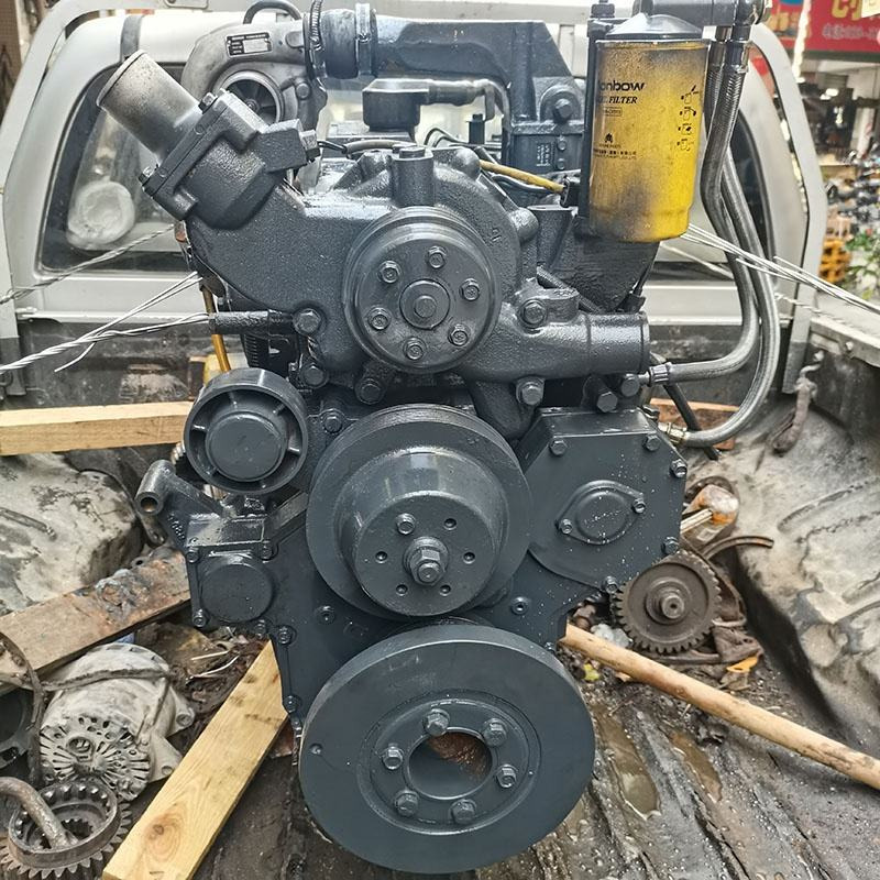 KOMATSU 6D95 - Motor voor Graafmachine: afbeelding 3 KOMATSU 6D95 - Motor voor Graafmachine: afbeelding 3