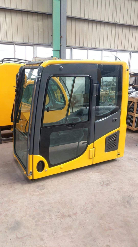 KOMATSU PC 210-8 - Cabine voor Graafmachine: afbeelding 4 KOMATSU PC 210-8 - Cabine voor Graafmachine: afbeelding 4