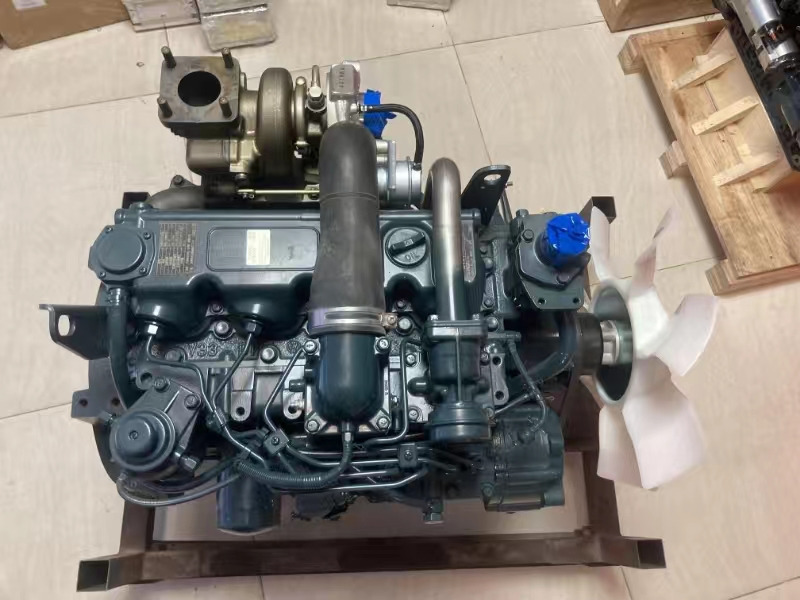 KUBOTA V3800 - Motor voor Aanhangwagen auto: afbeelding 1 KUBOTA V3800 - Motor voor Aanhangwagen auto: afbeelding 1