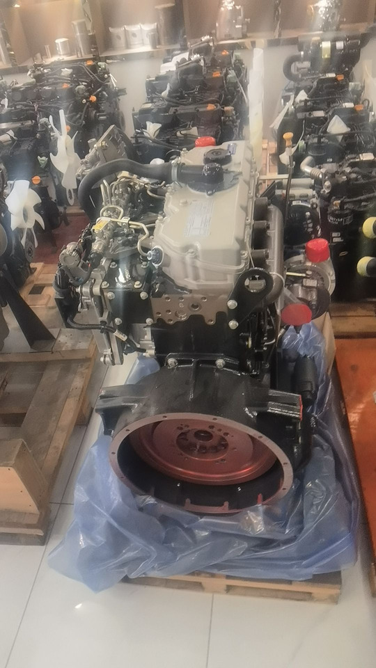 MITSUBISHI 4M40 - Motor voor Graafmachine: afbeelding 2 MITSUBISHI 4M40 - Motor voor Graafmachine: afbeelding 2