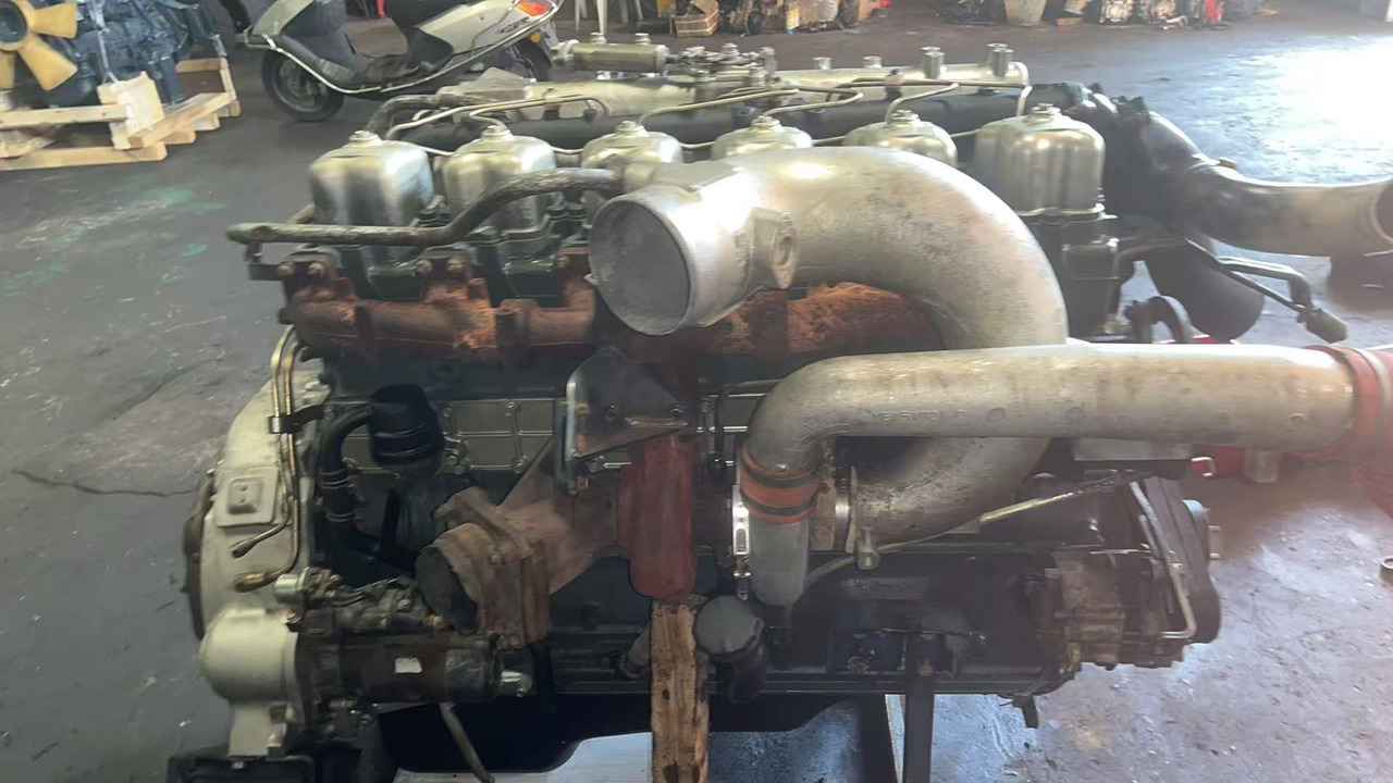 MITSUBISHI 6D22 - Motor voor Graafmachine: afbeelding 1 MITSUBISHI 6D22 - Motor voor Graafmachine: afbeelding 1