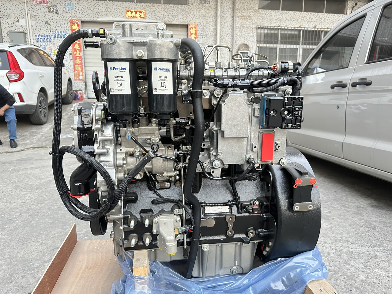 PERKINS 1104 - Motor voor Graafmachine: afbeelding 1 PERKINS 1104 - Motor voor Graafmachine: afbeelding 1