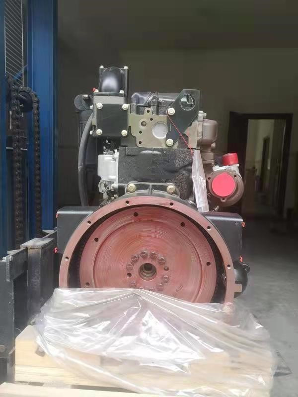 PERKINS 1104C-44T - Motor voor Graafmachine: afbeelding 4 PERKINS 1104C-44T - Motor voor Graafmachine: afbeelding 4