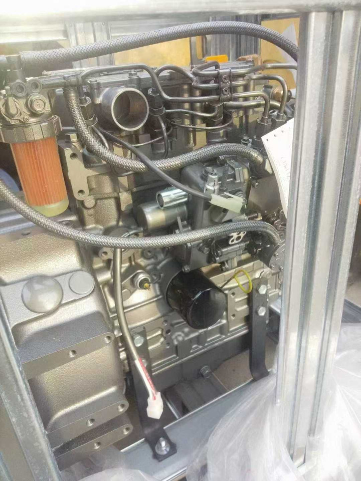 YANMAR 3TNV76 - Motor voor Graafmachine: afbeelding 2 YANMAR 3TNV76 - Motor voor Graafmachine: afbeelding 2