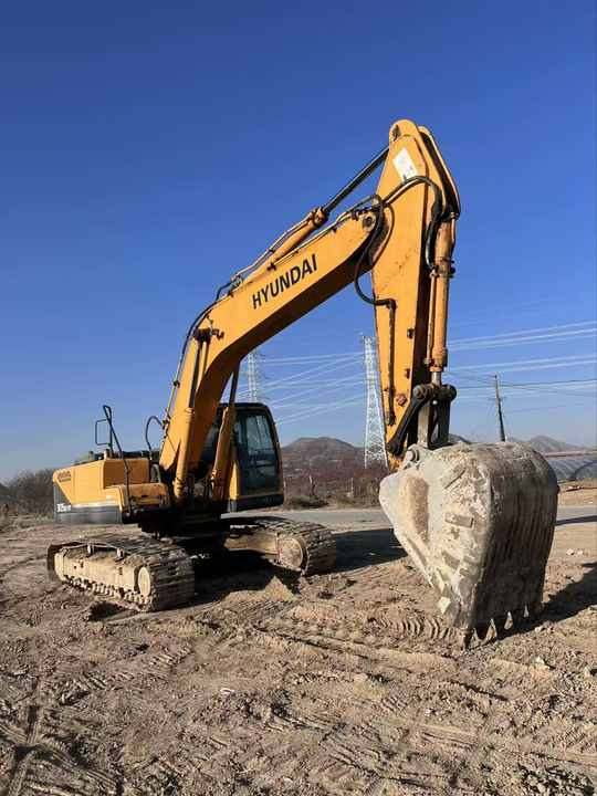 100% Original Korea Brand hyundai 305-9 Excavator 30tons Excavator in Stock for Sale Hyundai 220 225 305 Excavator Low Price - Graafmachine: afbeelding 3 100% Original Korea Brand hyundai 305-9 Excavator 30tons Excavator in Stock for Sale Hyundai 220 225 305 Excavator Low Price - Graafmachine: afbeelding 3