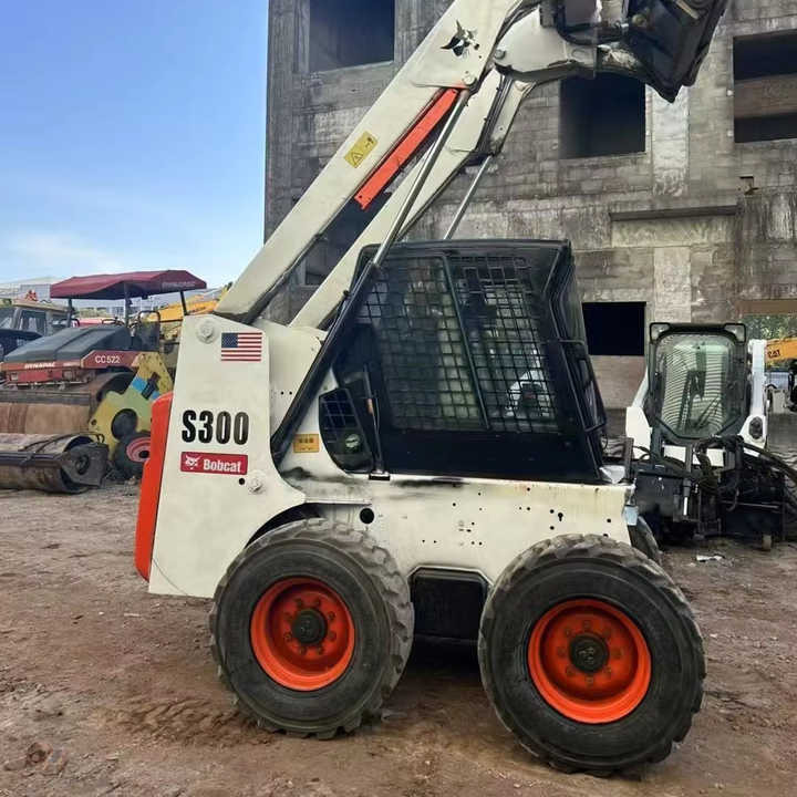 100%Ready Bobcat S300 Well Sold Most Famous Brand High Quality Bobcat S300 Skid Steer Loader for Sale - Wiellader: afbeelding 1 100%Ready Bobcat S300 Well Sold Most Famous Brand High Quality Bobcat S300 Skid Steer Loader for Sale - Wiellader: afbeelding 1