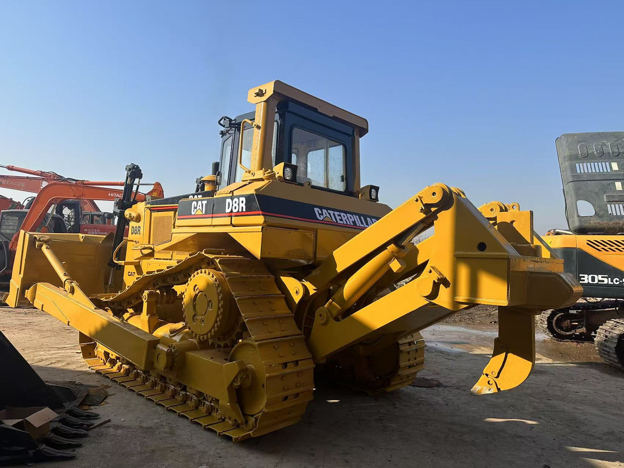 CATERPILLAR Used Bulldozer D8R Hotsale D6R D7G - Bouwmachine: afbeelding 2 CATERPILLAR Used Bulldozer D8R Hotsale D6R D7G - Bouwmachine: afbeelding 2