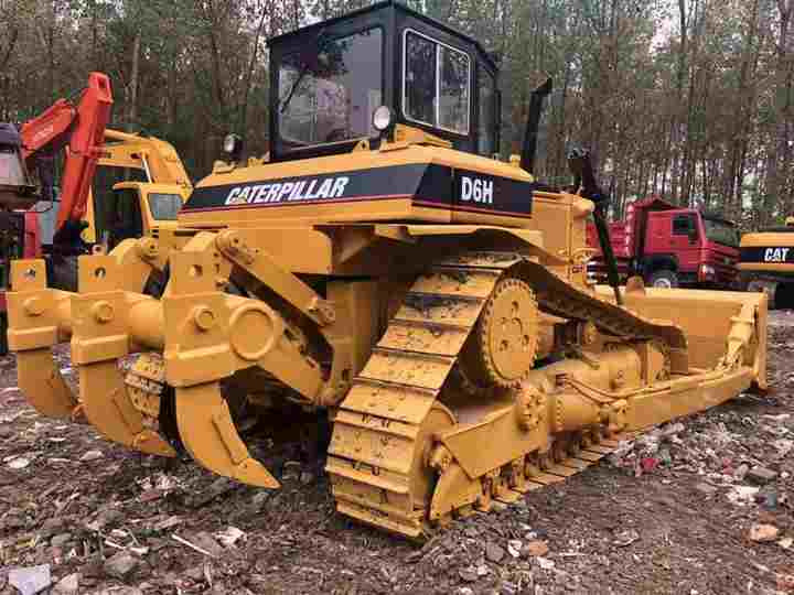 CAT High Quality Used Machinery , Original D6h Cat Bulldozer , Winch Attached Cat Bulldozer - Bulldozer: afbeelding 4 CAT High Quality Used Machinery , Original D6h Cat Bulldozer , Winch Attached Cat Bulldozer - Bulldozer: afbeelding 4