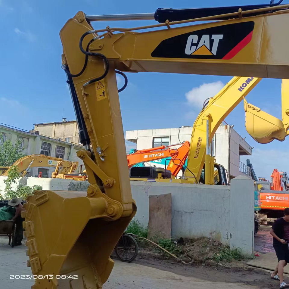 CATERPILLAR 320D Used Excavator Hotsale Good Conditional - Rupsgraafmachine: afbeelding 4 CATERPILLAR 320D Used Excavator Hotsale Good Conditional - Rupsgraafmachine: afbeelding 4