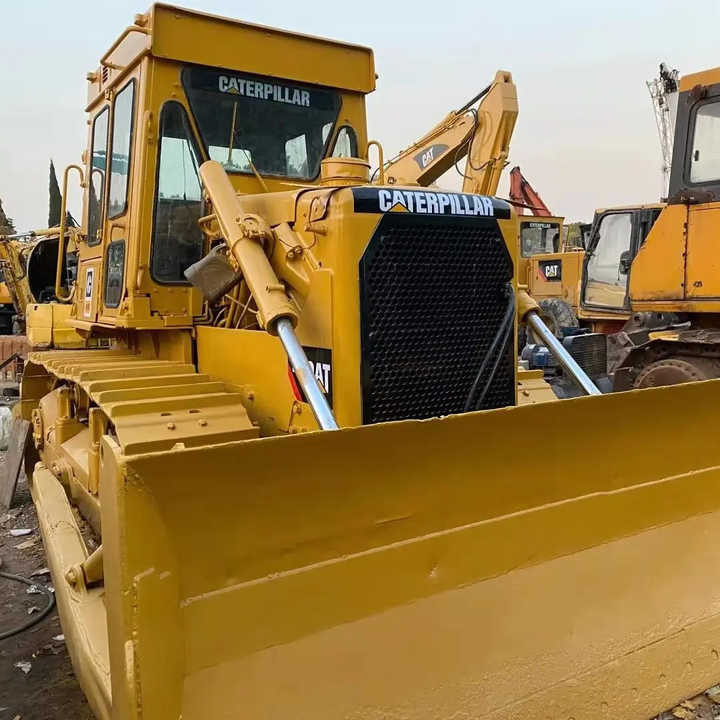 Good Condition D6D Mini Bulldozer New Crawler Bulldozer with Parts Price Bulldozers - Bulldozer: afbeelding 2 Good Condition D6D Mini Bulldozer New Crawler Bulldozer with Parts Price Bulldozers - Bulldozer: afbeelding 2