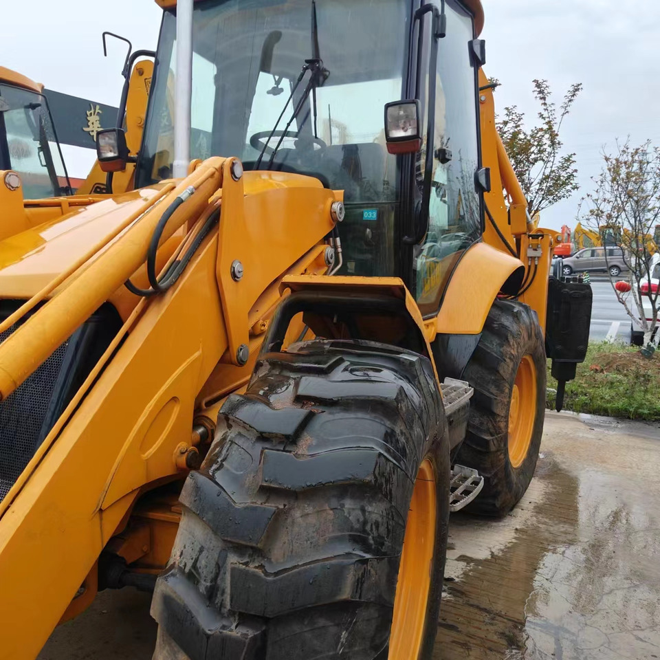 JCB used backhoe JCB4CX high quality - Graaflaadmachine: afbeelding 4 JCB used backhoe JCB4CX high quality - Graaflaadmachine: afbeelding 4