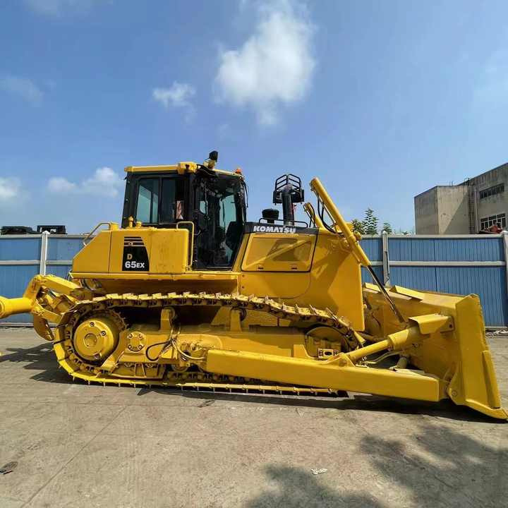 Komatsu D65EX High Efficiency Bulldozer komatsu Engine 180HP Crawler Bulldozer China - Bulldozer: afbeelding 1 Komatsu D65EX High Efficiency Bulldozer komatsu Engine 180HP Crawler Bulldozer China - Bulldozer: afbeelding 1