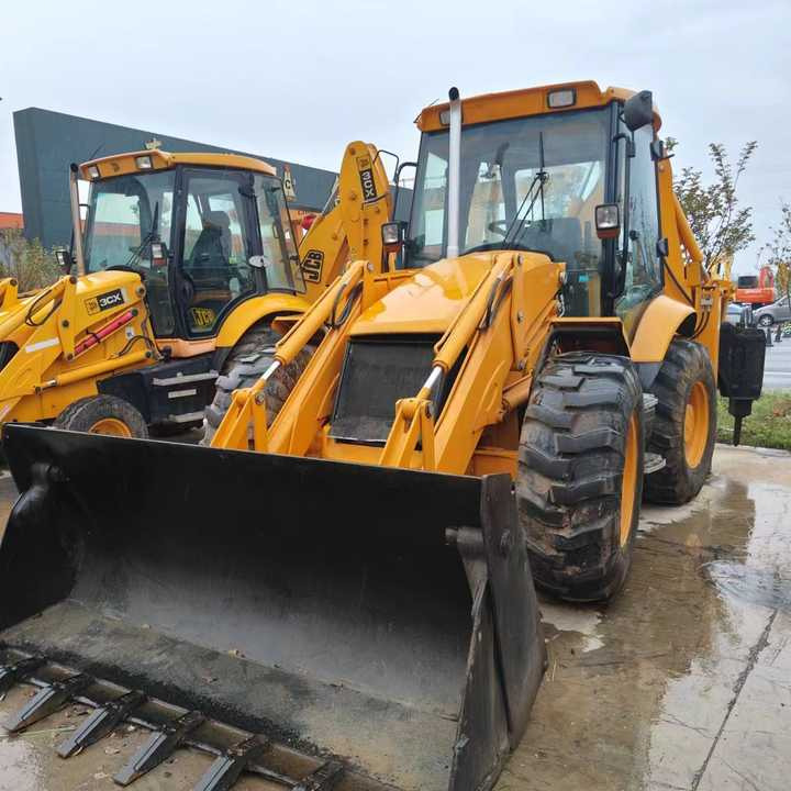 Used Backhoe Loader JCB 4x4 Wheel 20 Ton Backhoe Loader JCB 3CX Backhoe Excavator Loader Fpr Sale - Graaflaadmachine: afbeelding 1 Used Backhoe Loader JCB 4x4 Wheel 20 Ton Backhoe Loader JCB 3CX Backhoe Excavator Loader Fpr Sale - Graaflaadmachine: afbeelding 1
