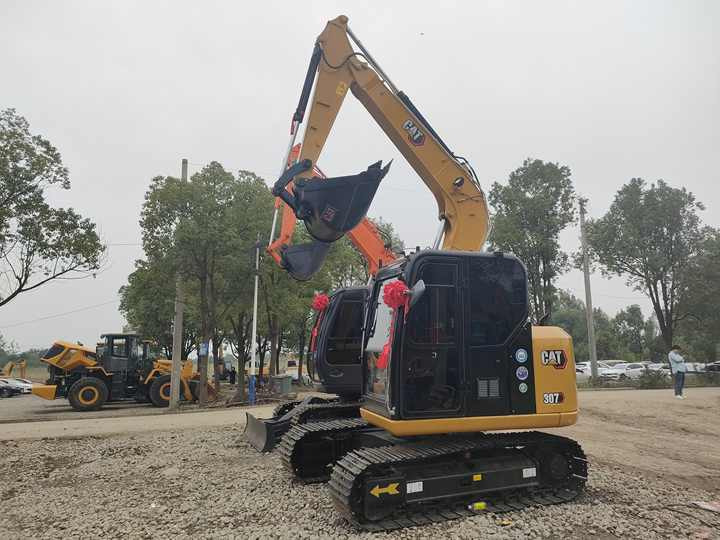 Used CAT 307E Crawler Excavator for Sale Used Engineering & Construction Machinery - Graafmachine: afbeelding 2 Used CAT 307E Crawler Excavator for Sale Used Engineering & Construction Machinery - Graafmachine: afbeelding 2