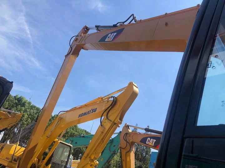 Used CAT 330D 30T Second Hand Japan Original Large Excavator Mining Construction Excavators Hot Sale 320 330 336 323 Long Arm - Graafmachine: afbeelding 4 Used CAT 330D 30T Second Hand Japan Original Large Excavator Mining Construction Excavators Hot Sale 320 330 336 323 Long Arm - Graafmachine: afbeelding 4
