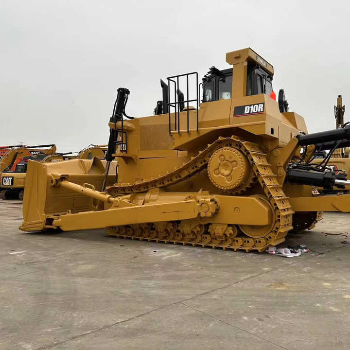 Used CAT D10R New Model Bulldozer Second Hand Machine Popular Brand Cat Hydraulic Machinery - Bulldozer: afbeelding 1 Used CAT D10R New Model Bulldozer Second Hand Machine Popular Brand Cat Hydraulic Machinery - Bulldozer: afbeelding 1