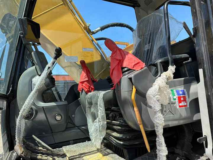 Used Cat 320 Excavator - Rupsgraafmachine: afbeelding 2 Used Cat 320 Excavator - Rupsgraafmachine: afbeelding 2